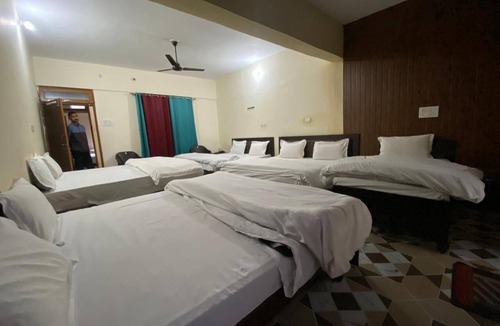 Gobind Dham Hotel | Raj Palace