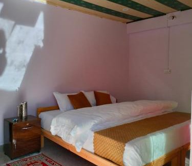 Bhatwari Hotel | Rautelahomestay