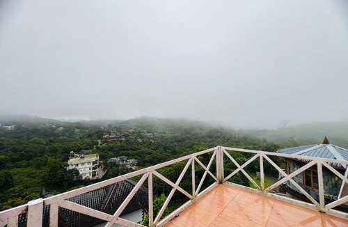 Vagamon House | RedBee Resort Vagamon