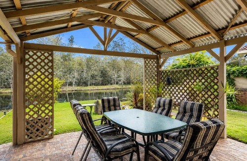 Lake Conjola House | Reflections