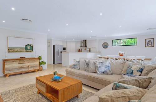 Sanctuary Point House | Relax at the Park by Book Jervis Bay