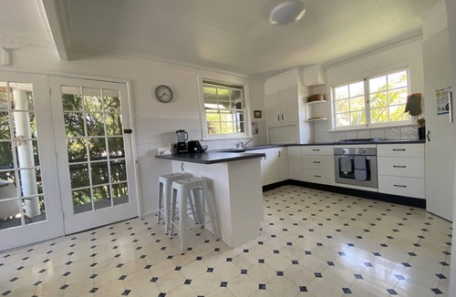 Crescent Head House | Relax & Unwind In This Super Spacious Holiday Home