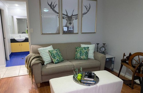 Reedy Creek Apartment | Relax & unwind on the Gold Coast
