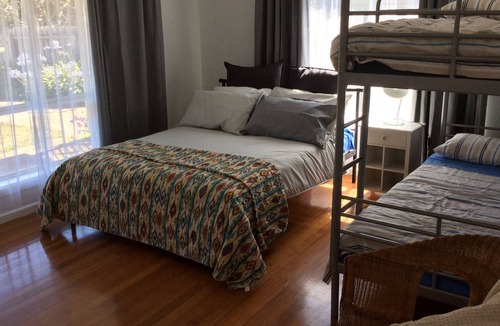 Swan Bay House | Relaxing beach house in Queenscliff