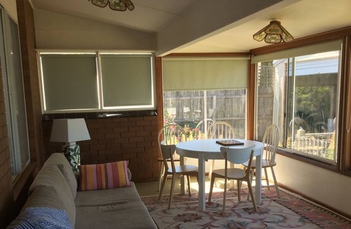 Swan Bay House | Relaxing beach house in Queenscliff