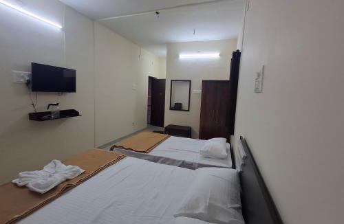 Peelamedu Hotel | Rgn Residency