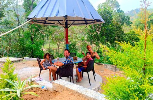 Chithirapuram Hotel | River Misty Munnar