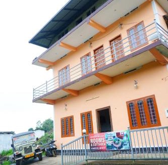 Elappara Hotel | River side
