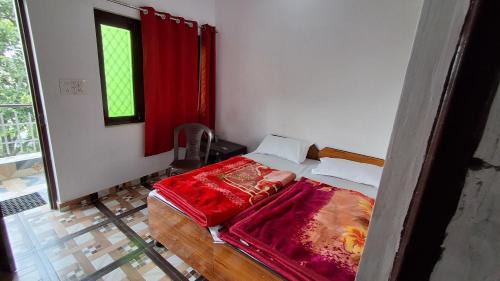 Guptkashi Hotel | River view Resort & Restaurant