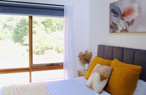 East Warburton House | Riverlin Estate