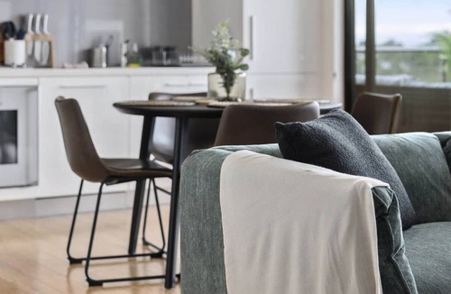 Abbotsford Apartment | Riverside Haven Abbotsford With Free WiFi