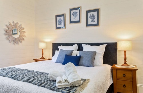 Ballina House | Riversleigh Guesthouse