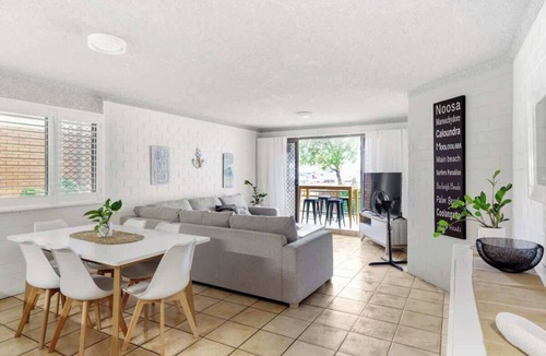 Mooloolaba Apartment | Riverview 1 River Marina Views Apt