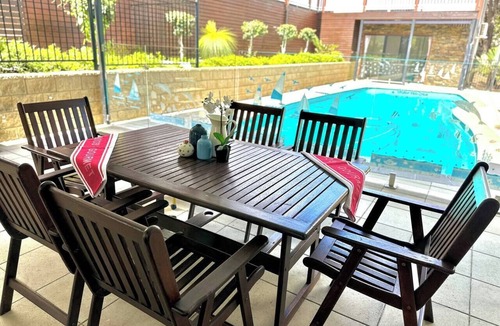 Loganholme House | RiverView 5Bs Home near Freeway&Shops @ Loganholme
