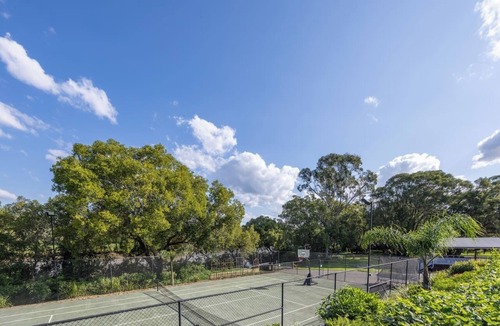 Loganholme House | RiverView 5Bs Home near Freeway&Shops @ Loganholme