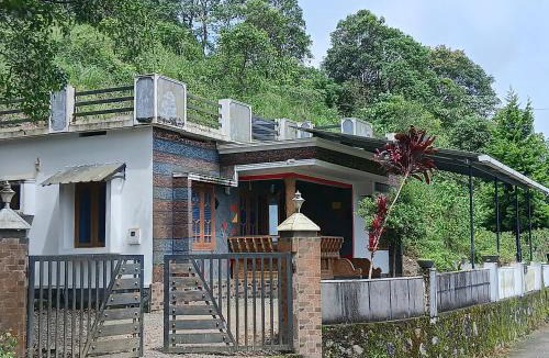 Todupulai House | Roamwander cottage
