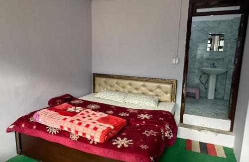 Kullu Hotel | Rock View