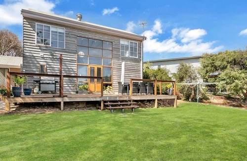 Middleton House | Rolling Surf - 31 Hero Ave - Wi-Fi -Family Holiday