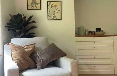 Currumbin Valley Cabin | Romantic Rainforest Rockpool Cabin in beautiful Currumbin Valley