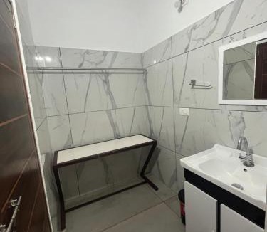 Malayattur Hotel | Romins Park
