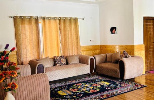 Leh Apartment | Rongmo villa