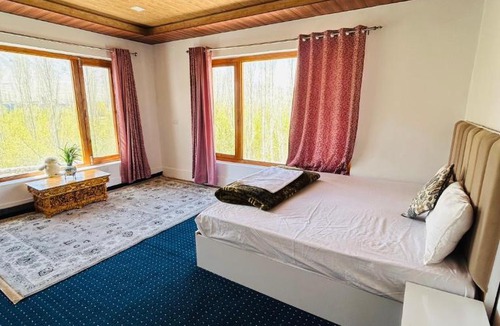 Leh Apartment | Rongmo villa