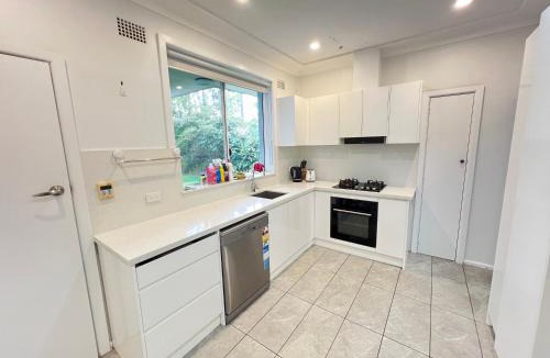 Carlingford House | Room 62