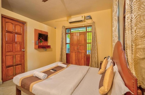 Baga House | Roseal Beach Front