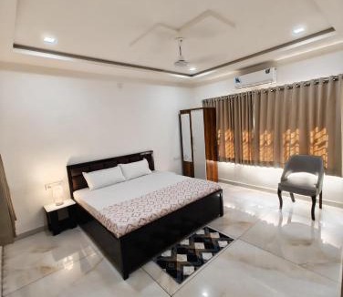 Anjar Hotel | Rudra BNBF