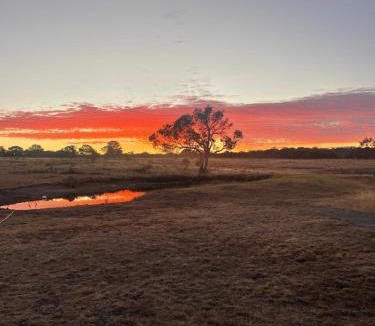 Emmaville Villa | Rust & Timber Farmstay