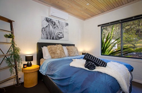St. Albans House | Rustic Charm Meets Natural Beauty