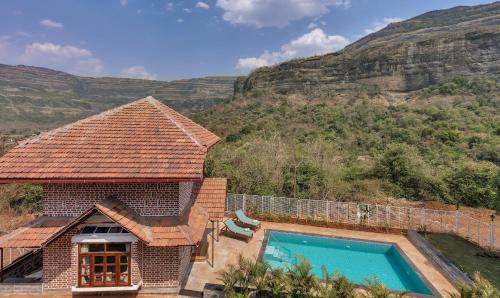Karjat Villa | SaffronStays Brick Bastion