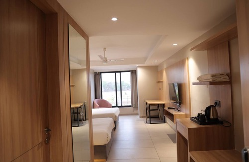Hoshangabad Hotel | Sai Krishna Hill View Resort