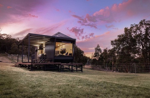 Keysbrook Cabin | Sam the Tiny Cabin in Serpentine