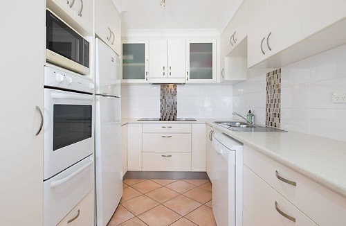 Tugun Apartment | San Simeon 6 - Ground Floor, Absolute Beachfront at Tugun!