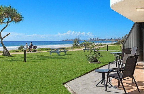 Tugun Apartment | San Simeon 6 - Ground Floor, Absolute Beachfront at Tugun!
