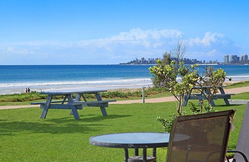 Tugun Apartment | San Simeon 6 - Ground Floor, Absolute Beachfront at Tugun!