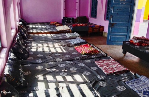 Dwarka House | Sanatan Seva Mandal Gate No 2