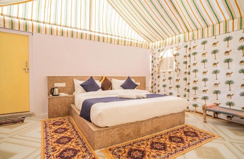 Sam Hotel | Sand Routes Resort & Desert Camp