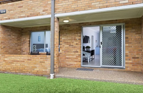 Sawtell Apartment | Sand & Sea 3 - Walking distance to beach and cafes