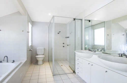 Pearl Beach House | SAND & SEA PEARL BEACH FAMILY FUN