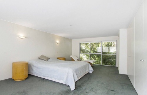 Pearl Beach House | SAND & SEA PEARL BEACH FAMILY FUN