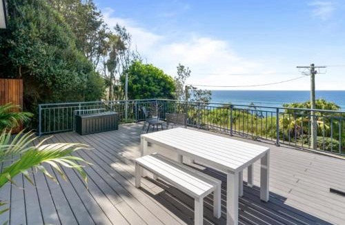 Forresters Beach Apartment | Sandcastle Studio by Coast Hosting