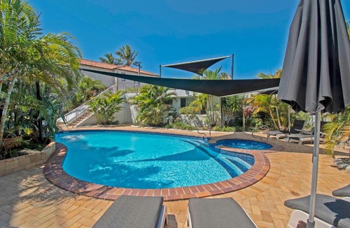 Currumbin Apartment | Sandcastles On Currumbin Beachfront, Gold Coast