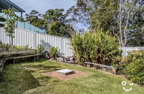 Bulli House | Sandon Beach Cottage-beach, escarpment, cafes- Pet friendly!