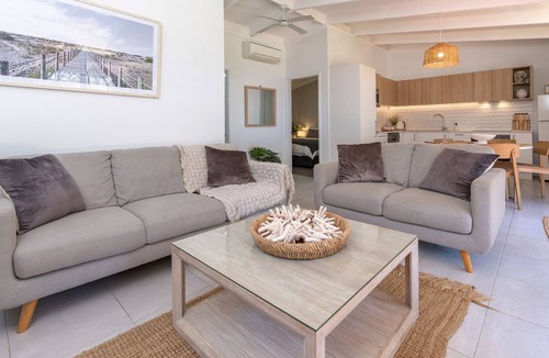 Smiths Lake Villa | Sandpiper 4 @ Sandpiper Retreat