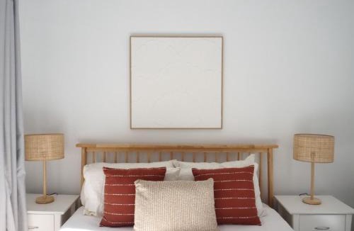 Culburra Beach House | Sandpipers Beach House, Culburra - pet friendly