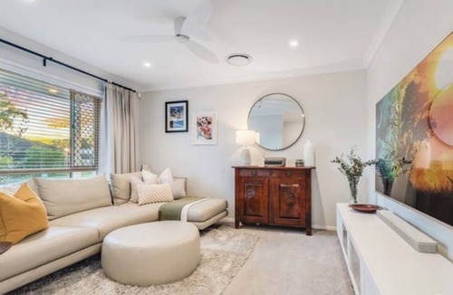 Sandstone Point House | Sandstone Point (SEQ) 4 bedroom house