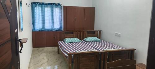 Dindigul Hotel | Santha Residency