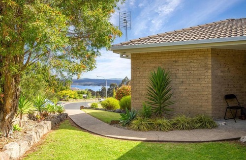 Eden House | Sapphire Belle - Views